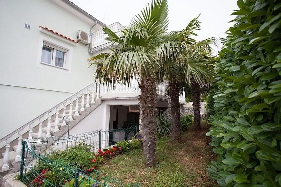 Seaview Apartment Omisalj 3623-4