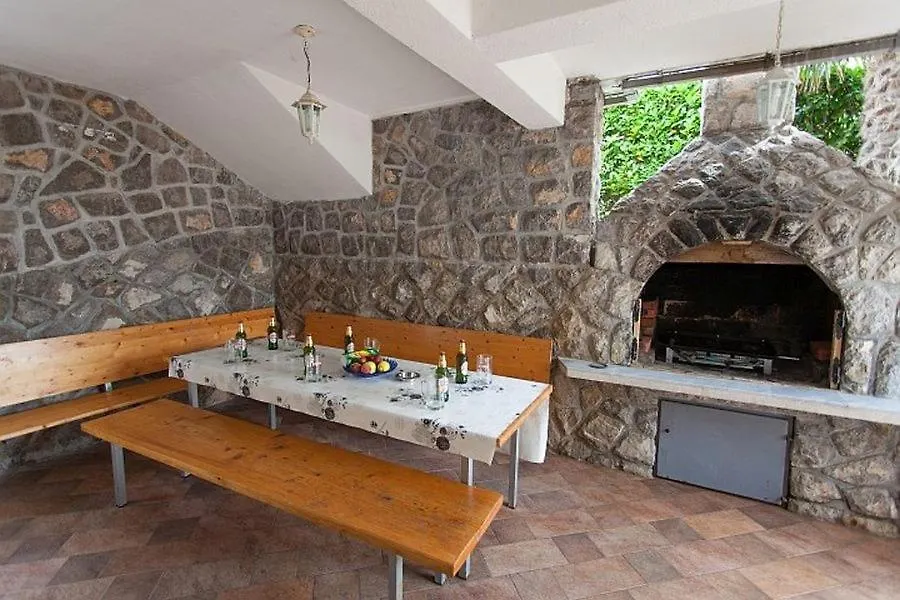 Seaview Apartment Omisalj 3623-4 Croatia