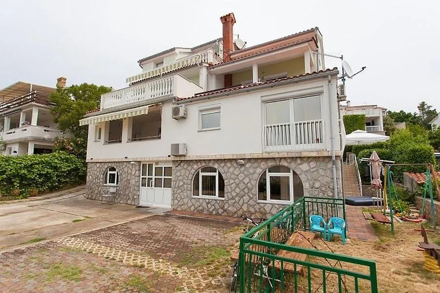 Seaview Apartment Omisalj 3623-4 0*,