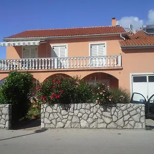 Appartamento Matic, Omišalj